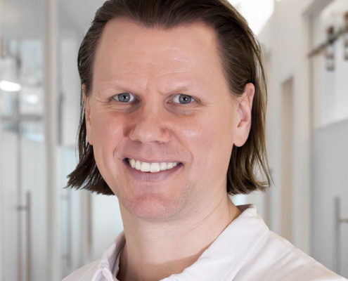 Dr. med. dent. Marco Neumann – Zahnarzt, Dr. Neumann + Kollegen Düsseldorf